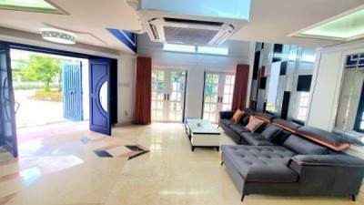 <끝판왕> 호치민 4룸 풀빌라